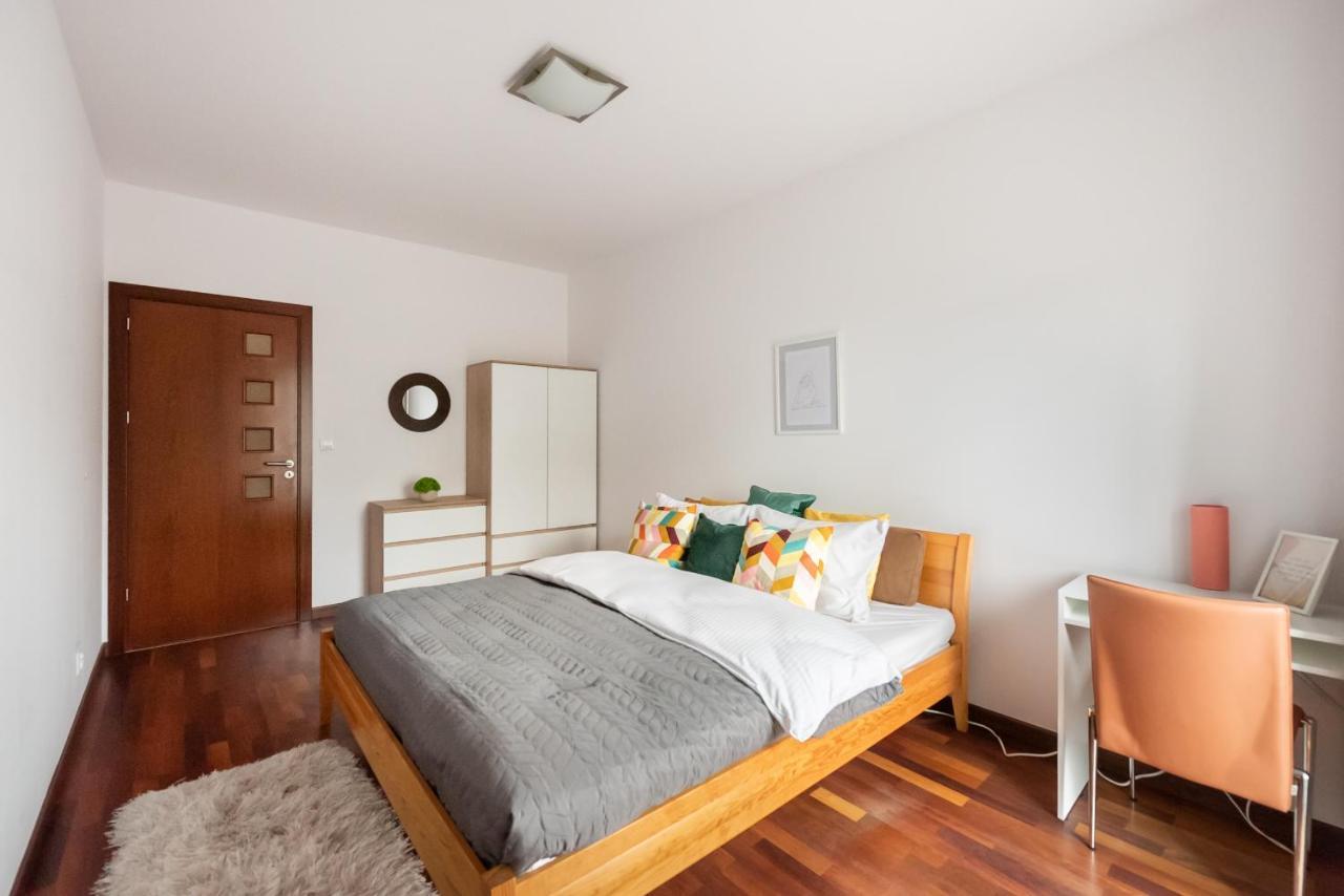 Wola Sunset Apartment Free Parking Warschau Exterior foto